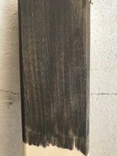Carregar imagem no visualizador da galeria, Nordic Chic Woddy Stain acabamento para madeiras maltratadas
