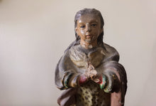 Carregar imagem no visualizador da galeria, Nossa Senhora, escultura do séc. XVIII, em madeira policromada.

