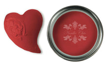 Carregar imagem no visualizador da galeria, Nordic Chic Ravishing Red Tinta Chalk
