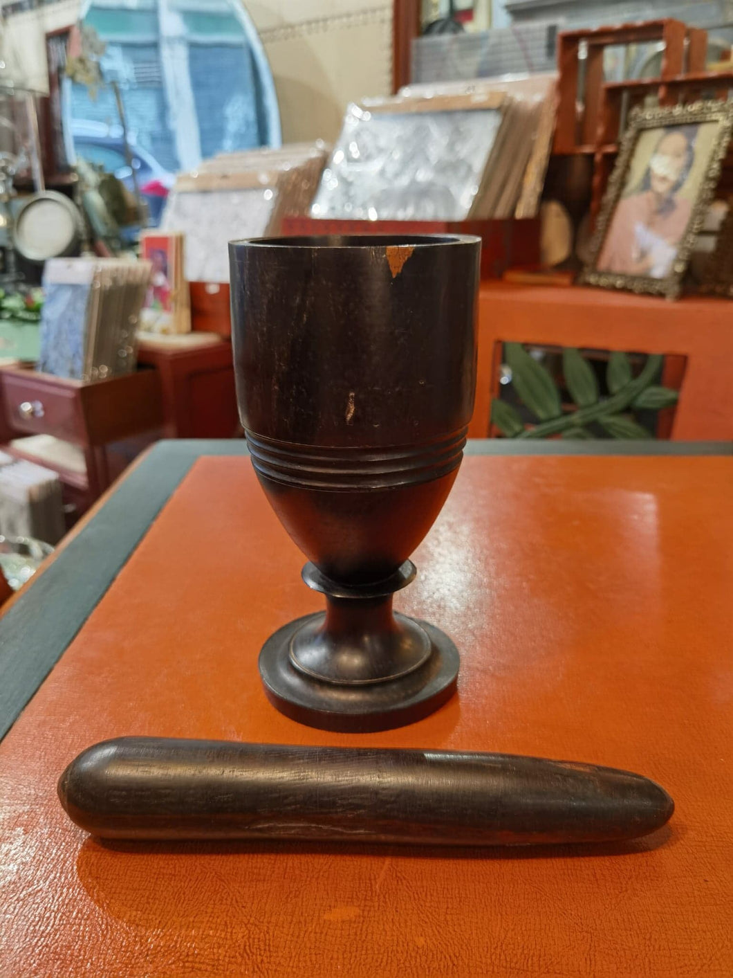 This is a unique African Etched Ebony Mortar and Pestle from Mozambique dated from 1970’s
